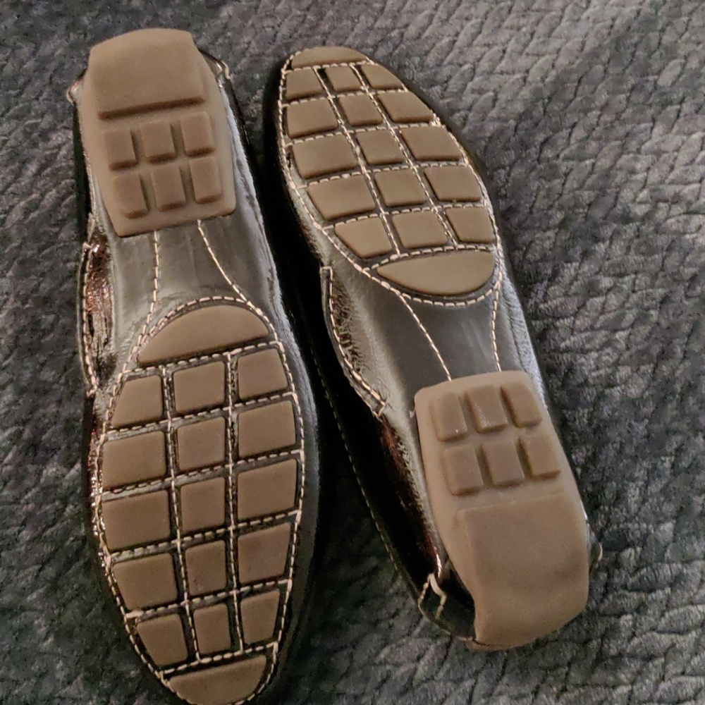 Shoes - Picture 2 of 2